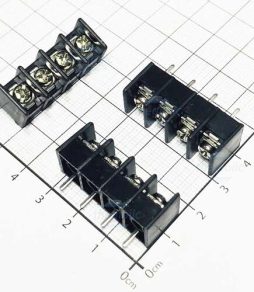 KF7.62-4 Terminal Khối Hàn PCB 2 Cực 20A 300V 7.62mm